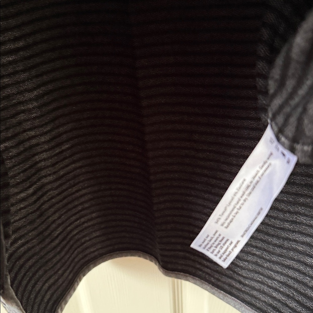 Eileen Fisher Black and Gray Striped Top. - Picture 6 of 10